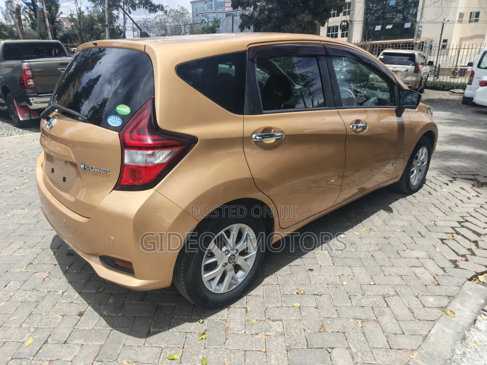 Nissan Note 2019 Gold