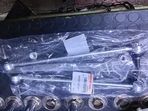 Suzuki Swift, Volvo S60/S80/V60/V70,Ford Escape/Focus 42420-63j00