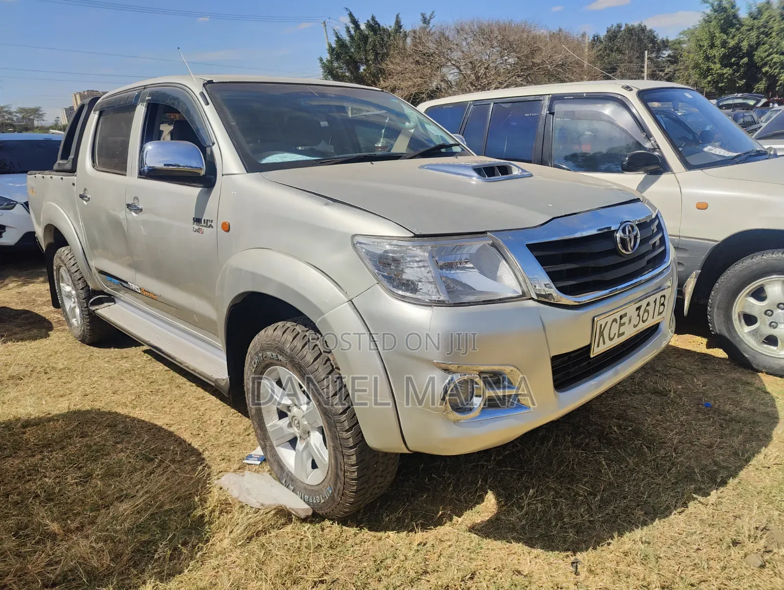 Toyota Hilux 2011 Silver
