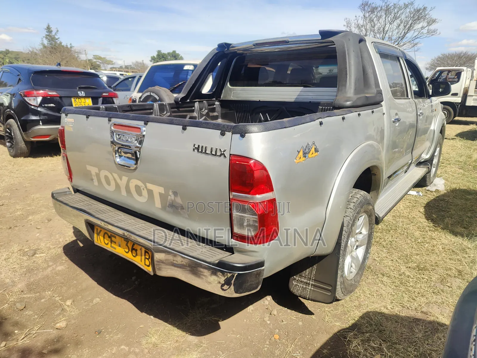 Toyota Hilux 2011 Silver
