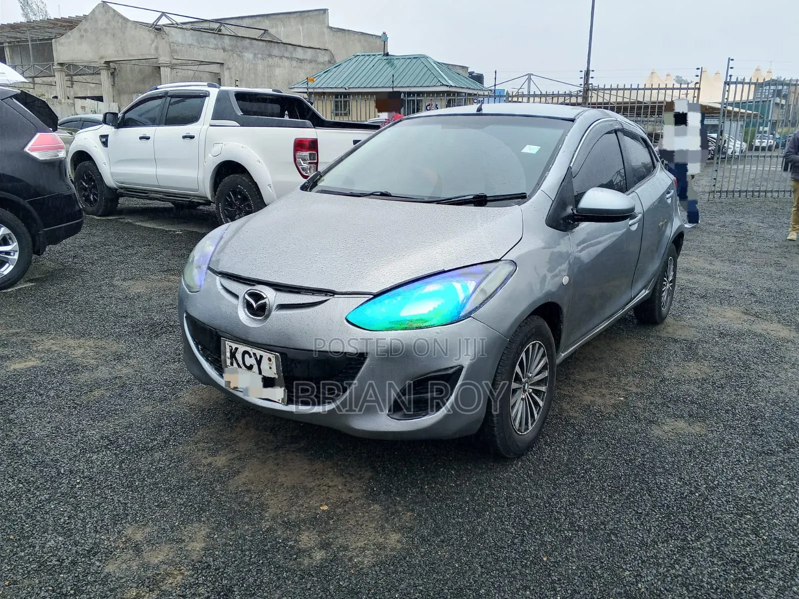 Mazda Demio 2013 Gray
