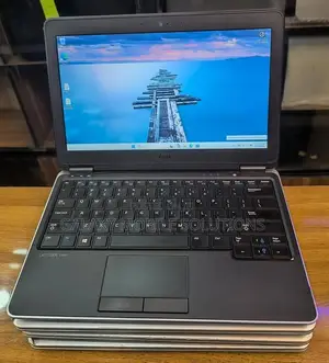 Laptop Dell Latitude E7240 8GB Intel Core i5 SSD 128GB