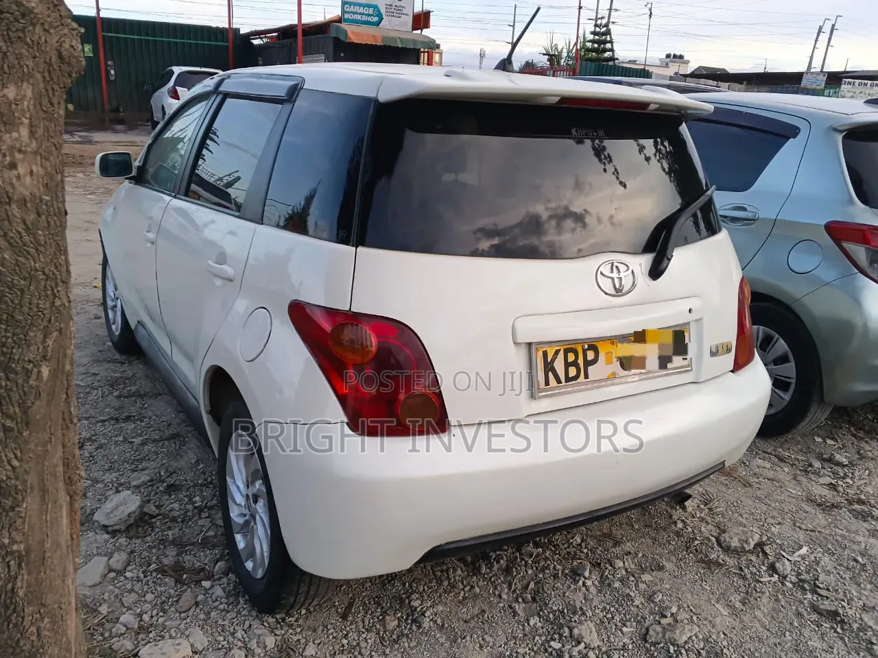 Toyota IST 2006 White