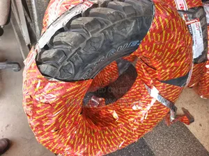 285/70r17 Roadx M/T