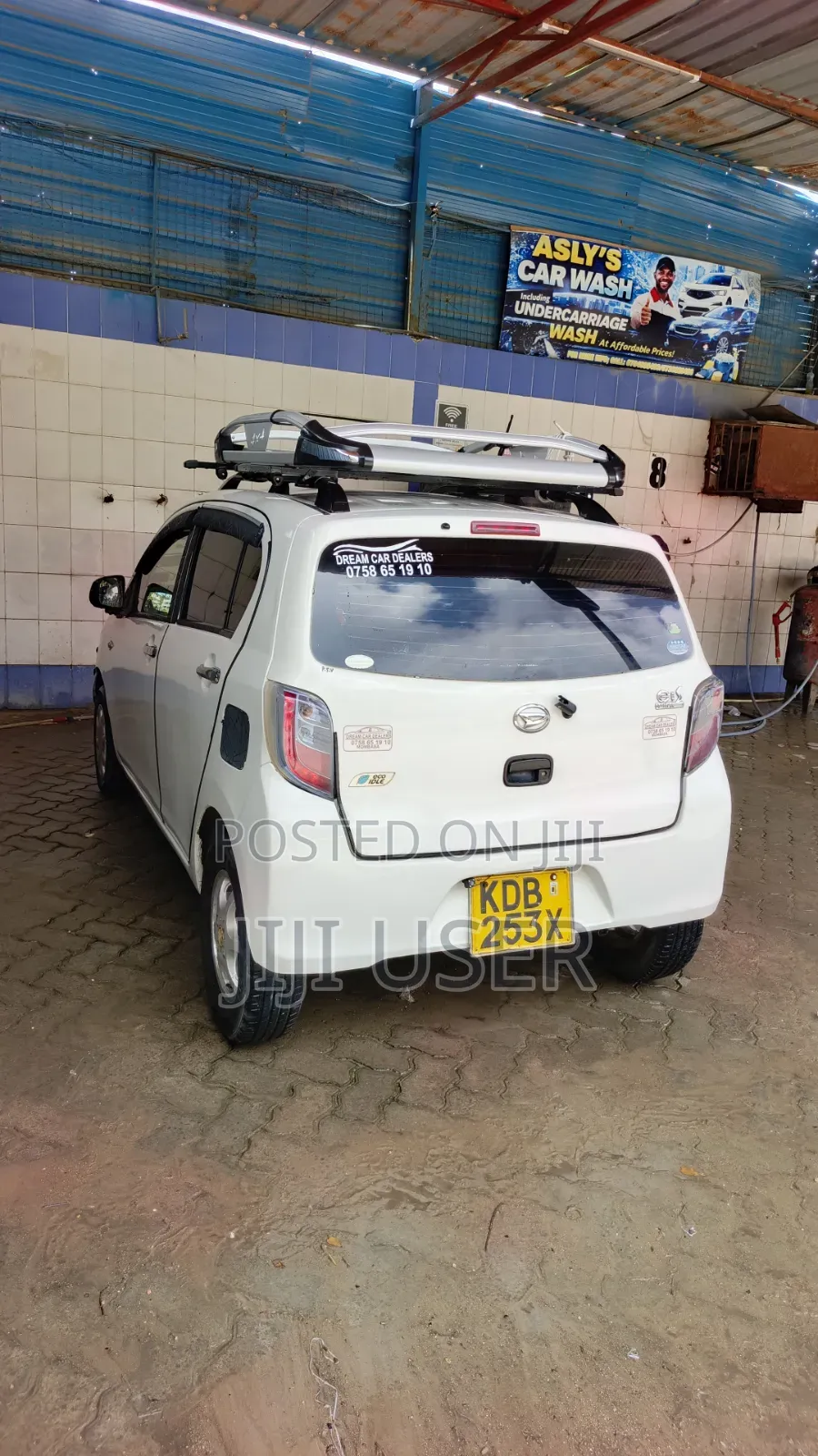 Daihatsu Mira 2013 White