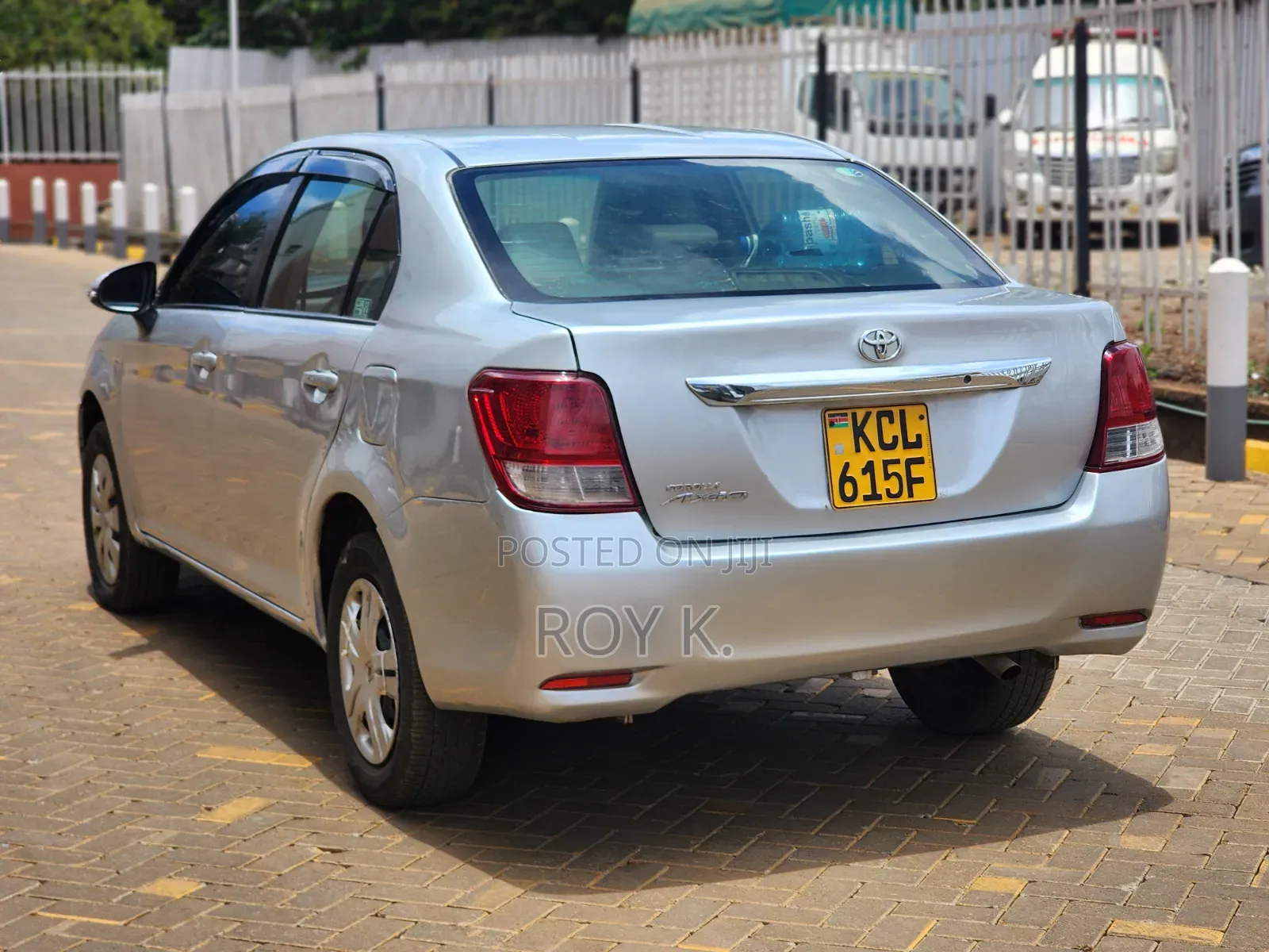 Toyota Axio 1.5 G 2WD 2015 Silver