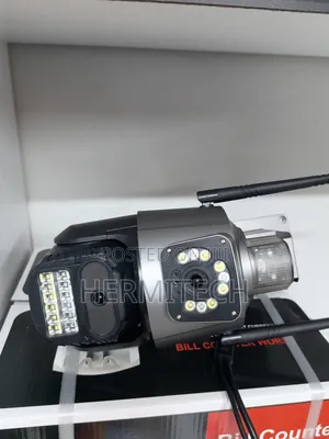 Dual View 4G Security Camera With Motion Detection and Alarm