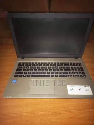 Laptop Asus A72F 2GB Intel Celeron HDD 256GB
