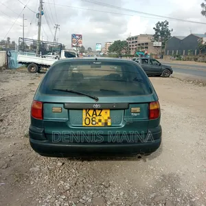 Toyota Caldina 2000 Blue