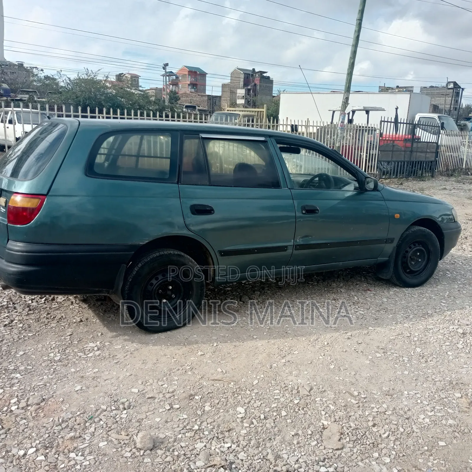 Toyota Caldina 2000 Blue