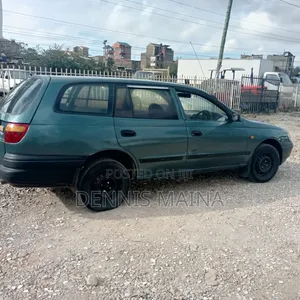 Toyota Caldina 2000 Blue