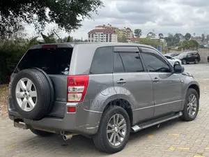 Suzuki Escudo 2008 Gray