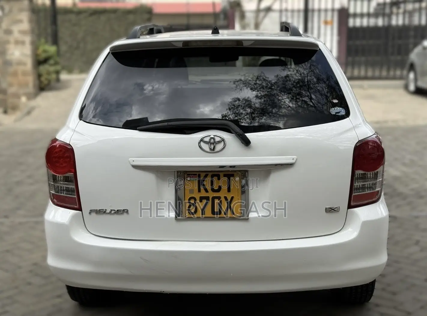 Toyota Corolla Fielder 2012 White