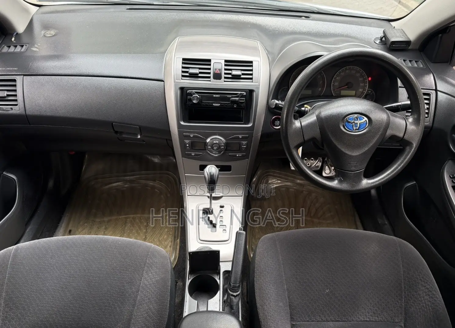 Toyota Corolla Fielder 2012 White