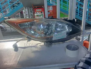 Mazda Axela 2010 Headlight