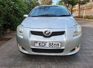 Toyota Auris 2008 Gold