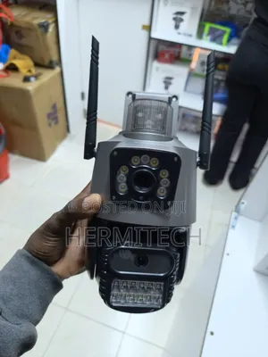 Electric 4G Dual Lens CCTV With Alarm for Outdoor Surveillance