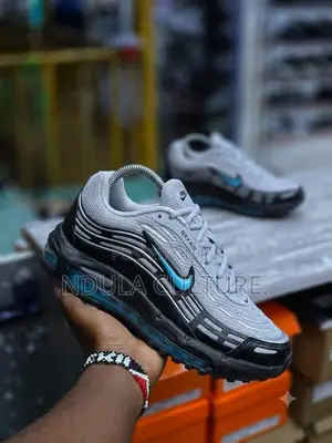 Nike Air Tl