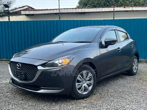 Mazda 2 2020 Gray