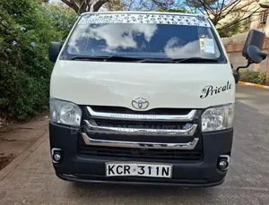Toyota HiAce 2011 White