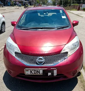 Nissan Note 2016 Red