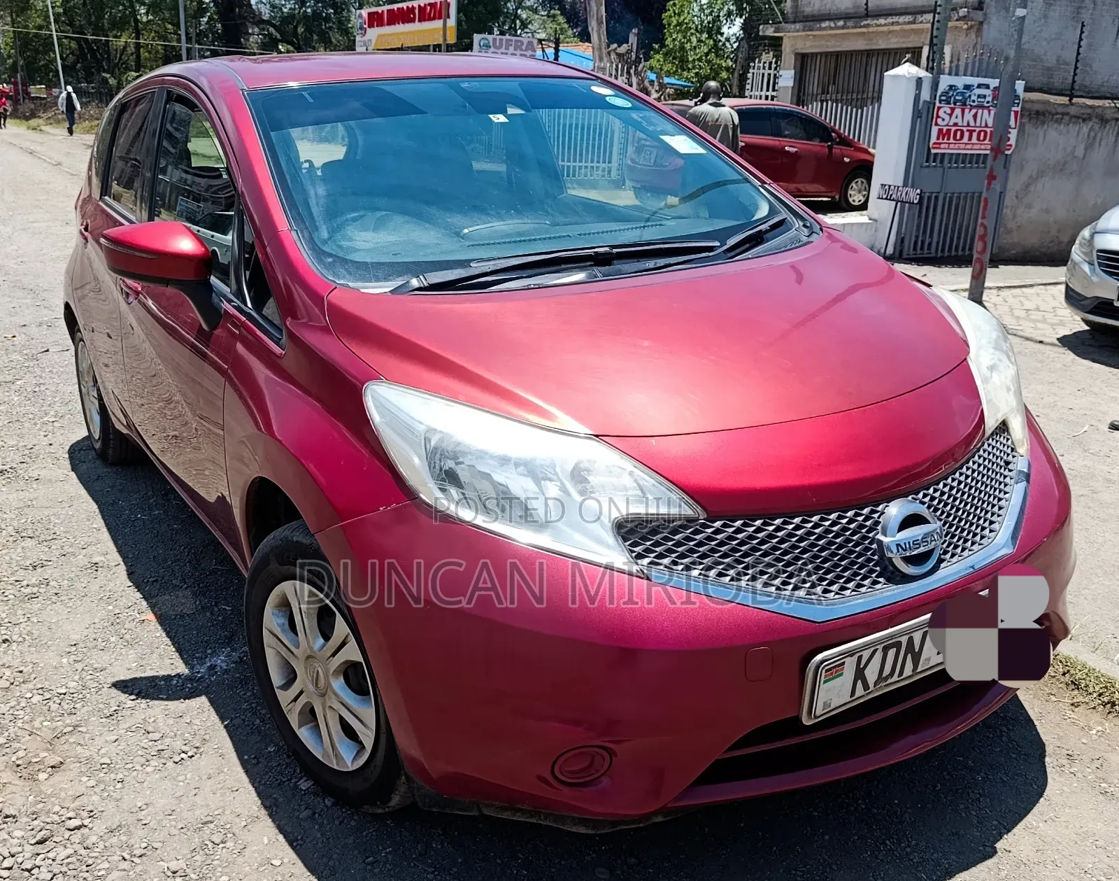 Nissan Note 2016 Red