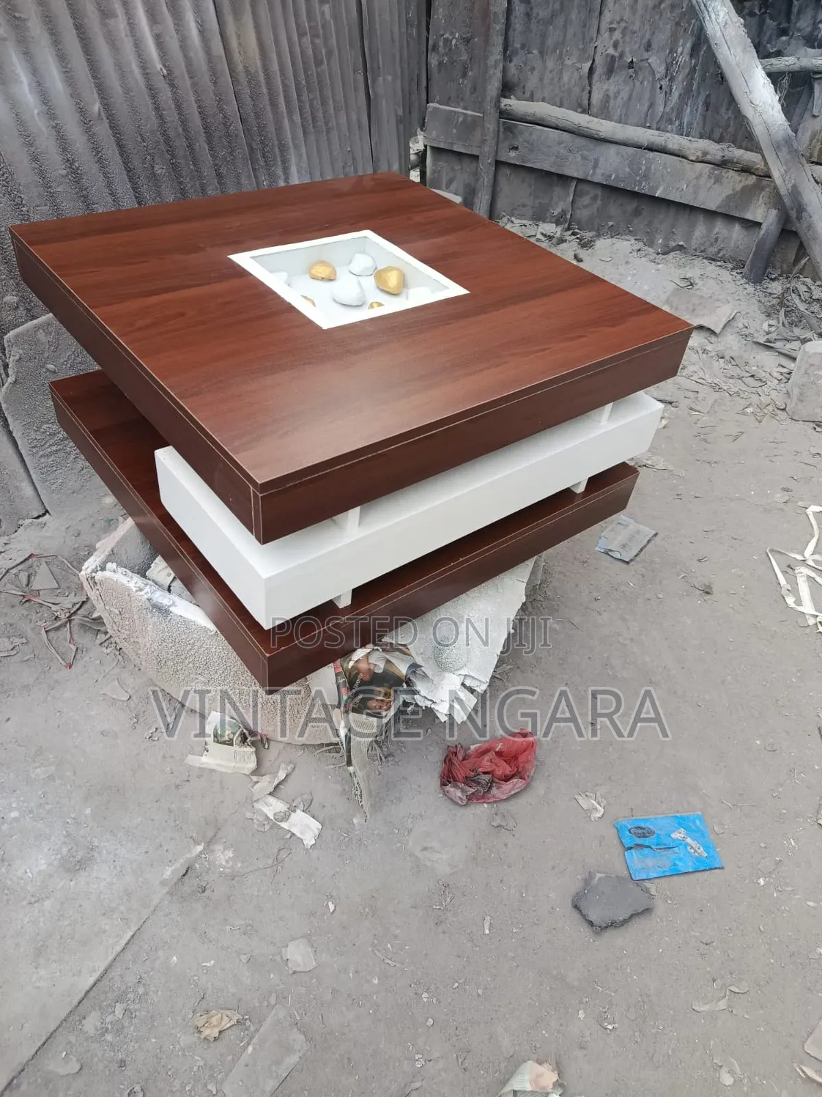 Mordern Coffee Table in Ngara