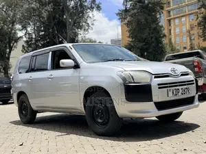 Toyota Succeed SV Premium 2016 Silver