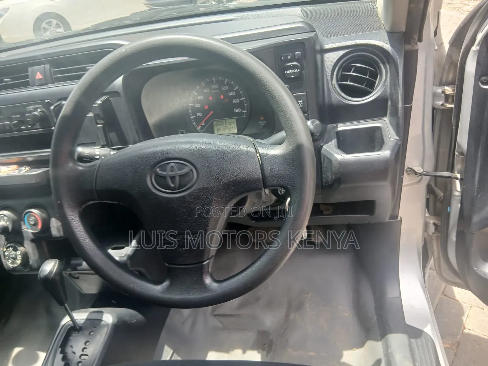Toyota Probox 1.5 DX 2WD 2016 Silver