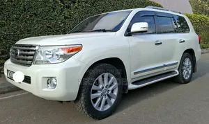 Toyota Land Cruiser Prado 2014 Pearl