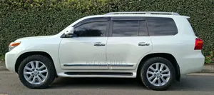 Toyota Land Cruiser Prado 2014 Pearl