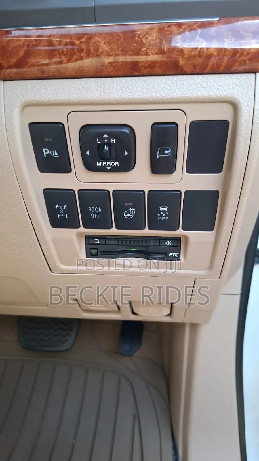 Toyota Land Cruiser Prado 2014 Pearl