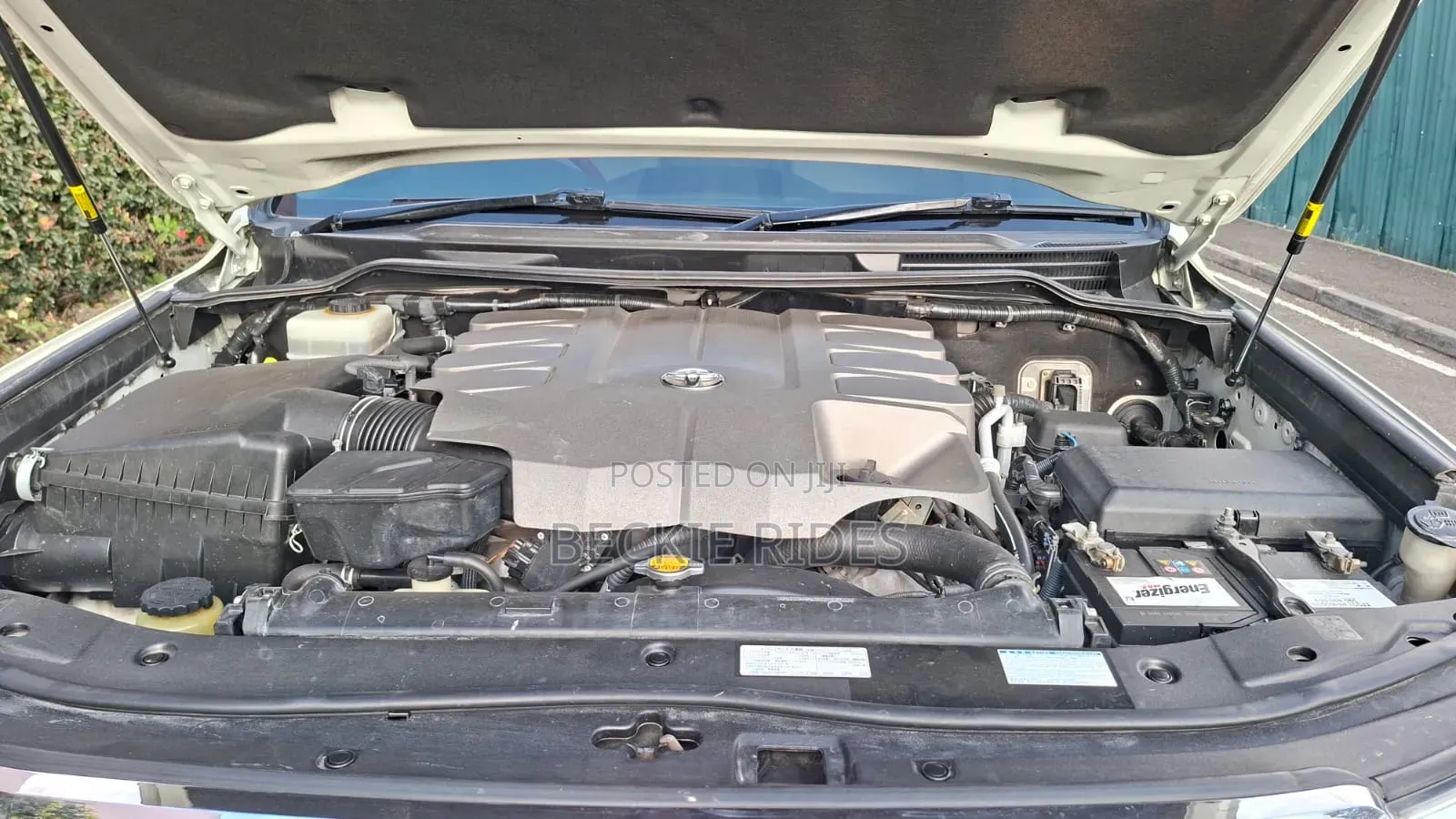 Toyota Land Cruiser Prado 2014 Pearl
