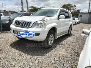 Toyota Land Cruiser Prado 2008 White