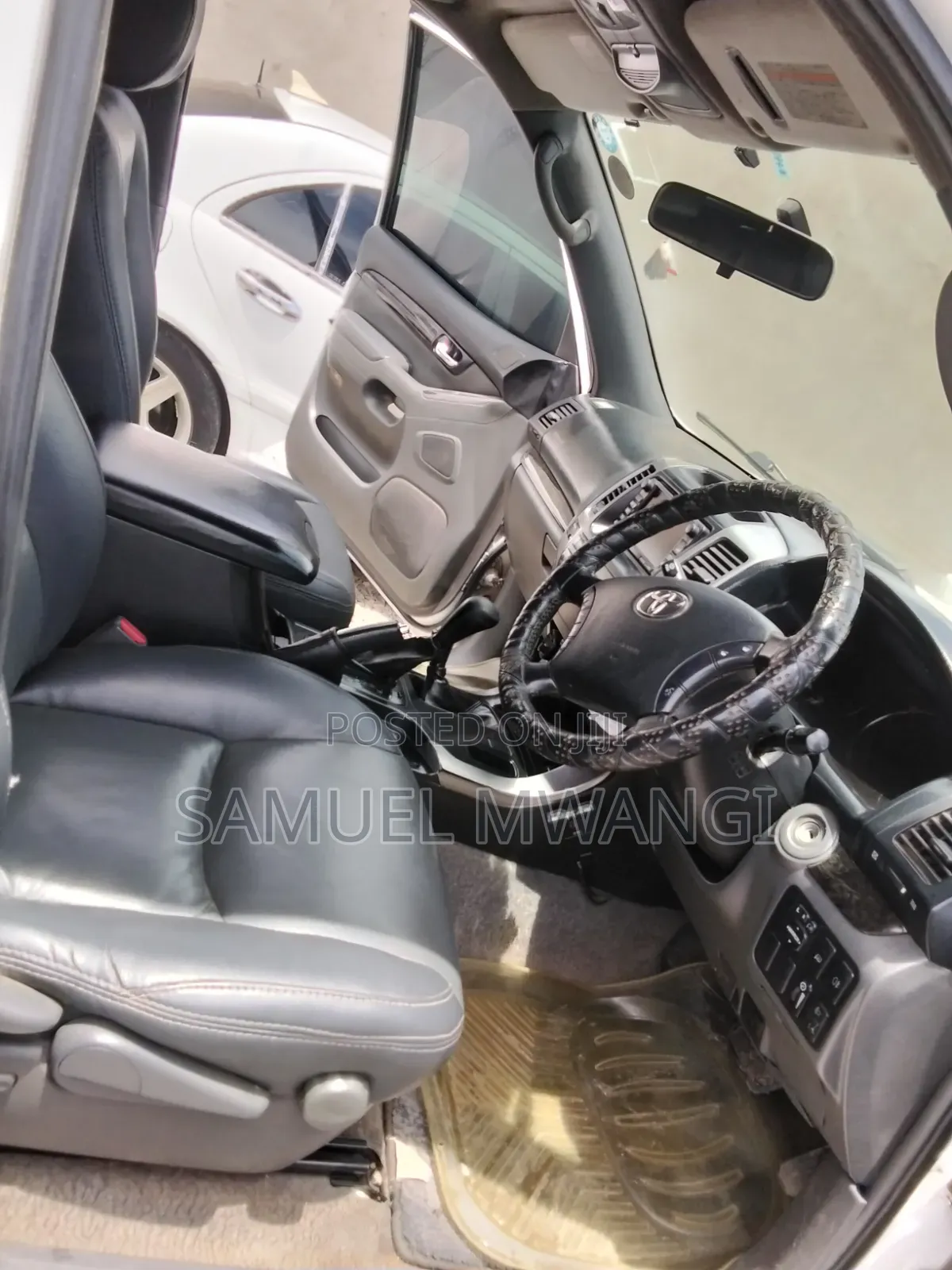Toyota Land Cruiser Prado 2008 White