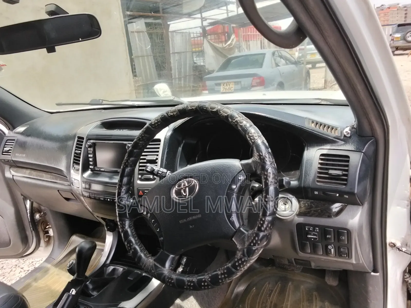 Toyota Land Cruiser Prado 2008 White