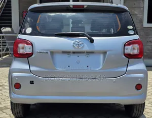 Toyota Passo 2019 Silver