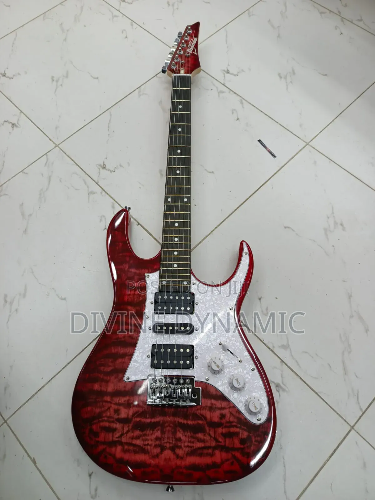 Ibanez Solo Guitar