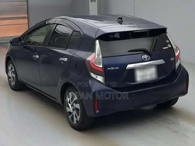 Toyota Aqua 2020 Blue