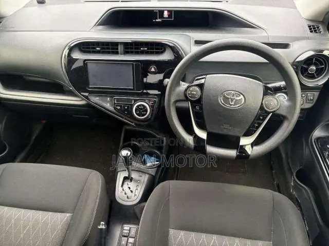 Toyota Aqua 2020 Blue