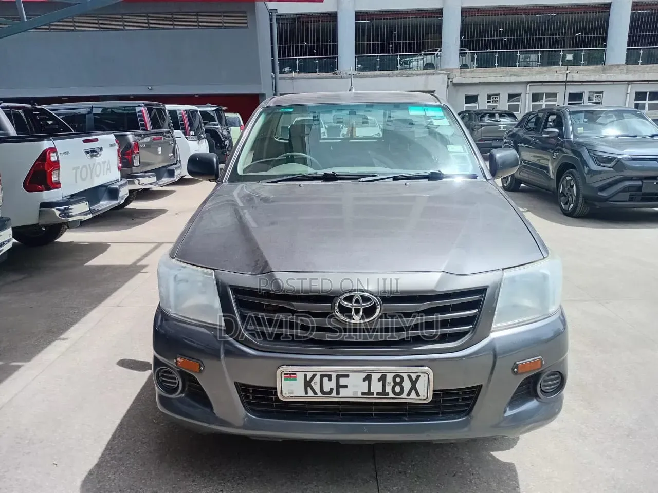 Toyota Hilux 2015 Gray