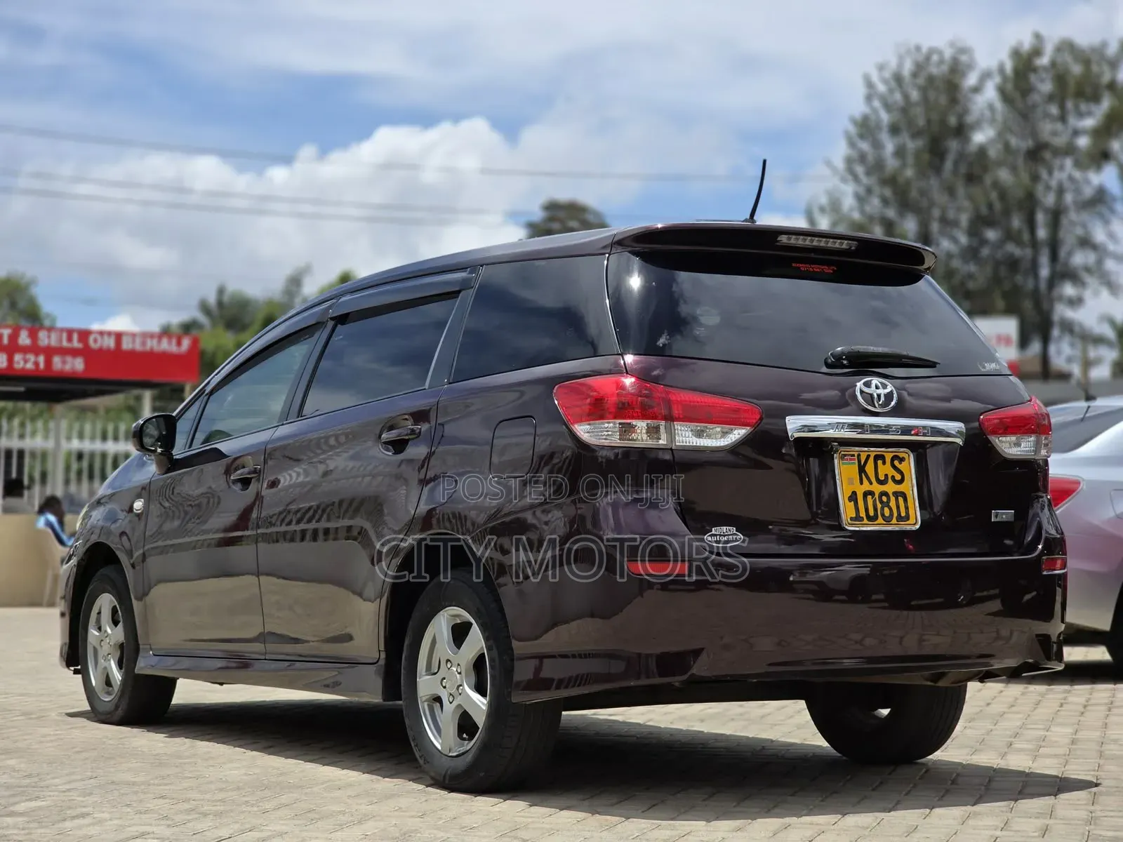 Toyota Wish 2012 Burgundy