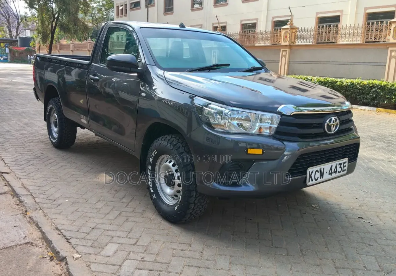 Toyota Hilux 2020 Black