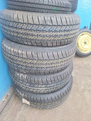 Bridgestone 265/60r18