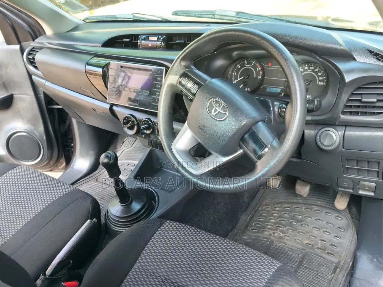 Toyota Hilux 2020 Black