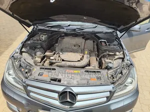 Mercedes-Benz C200 2012 Gray