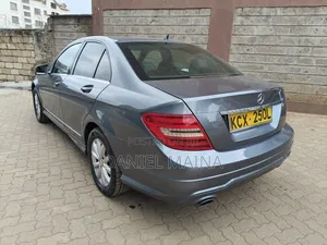 Mercedes-Benz C200 2012 Gray