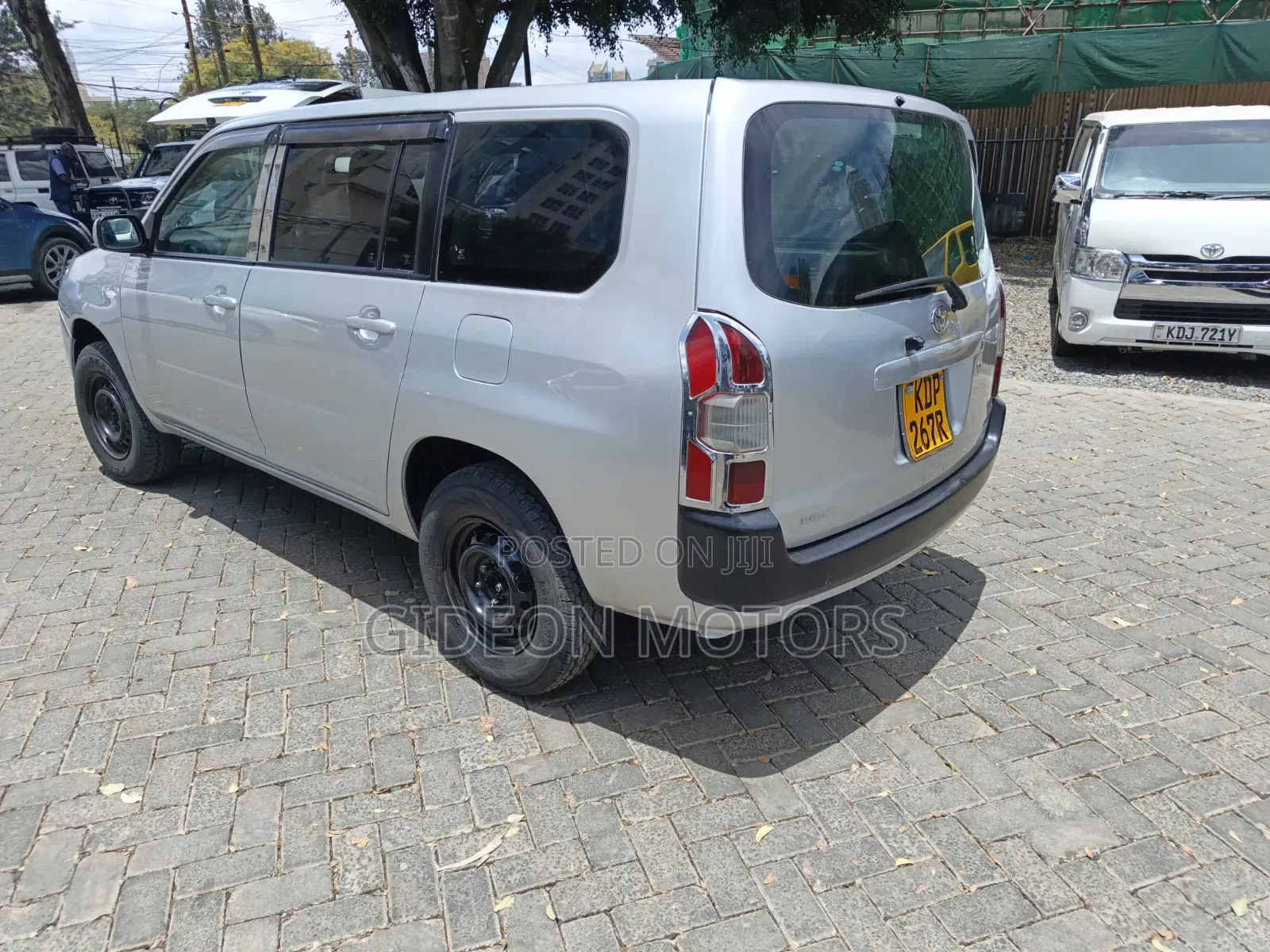 Toyota Succeed SV Premium 2016 Silver