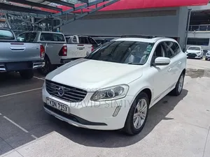 Volvo XC60 2016 White