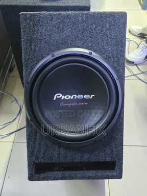 Pioneer TS-W312D4 1600watts 12 Inch Bass Subwoofer With Slot Cabinet